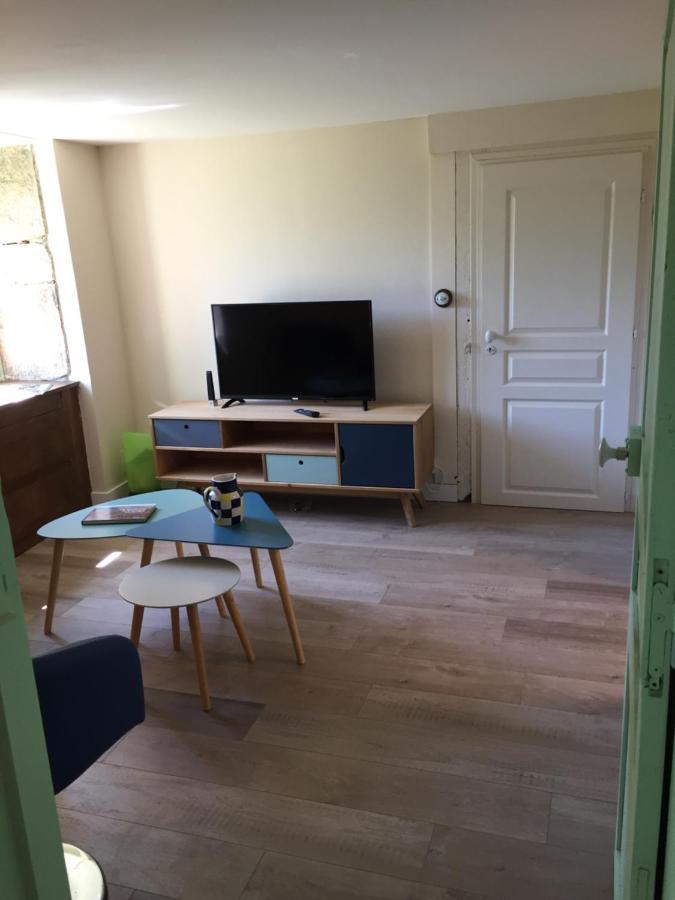 Bed and Breakfast Ancien Moulin Creancey Экстерьер фото